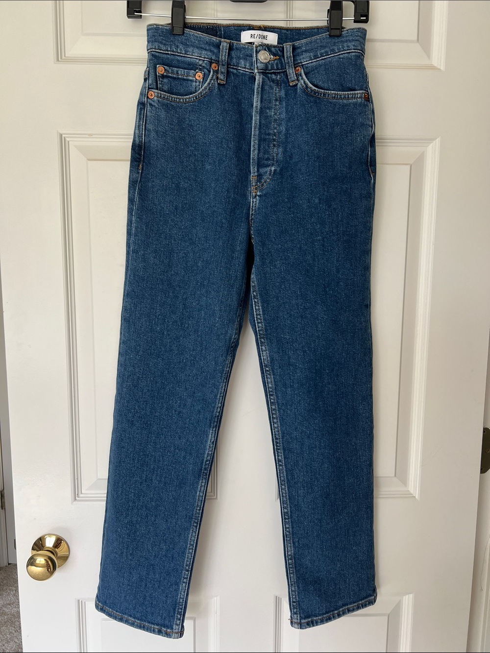 Re/Done Men’s Straight-Leg Jeans in Mid Blue Denim